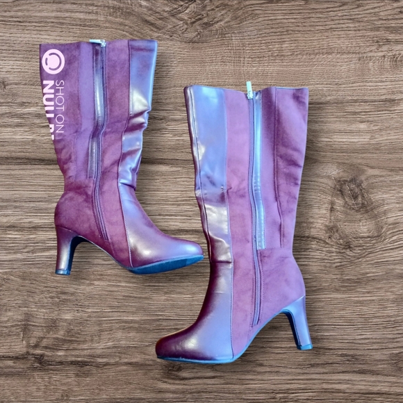 SEXY US  women's Ashley Stewart's KNEE HIGH 8W WIDE burgundy animal print boots - Picture 12 of 15